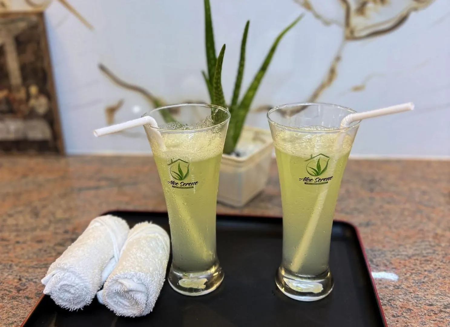 Aloe Serene 尼甘布 0*,  斯里兰卡